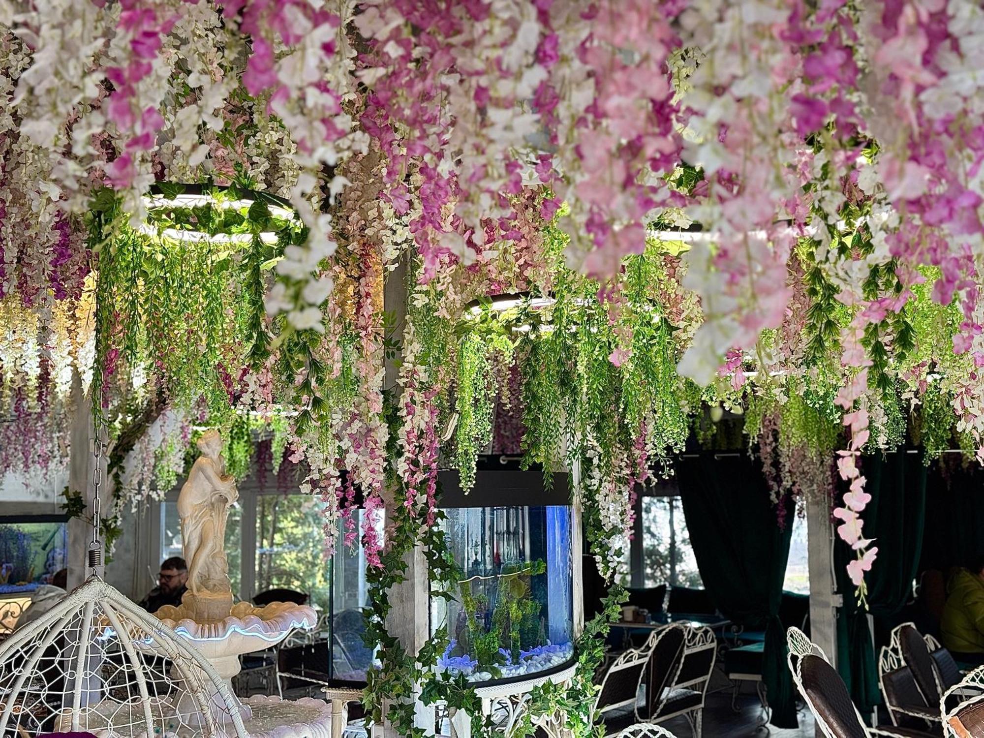 Viktoriya Family Hotel Restaurant Complex Kyiv Exterior photo
